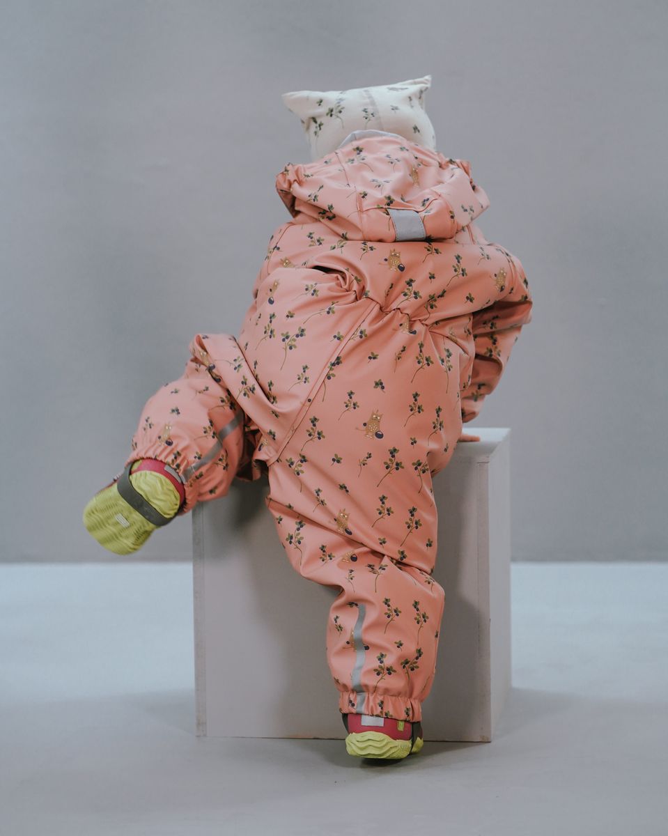 Kattnakken Babyregndress Tolvmeterskogen kattefot
